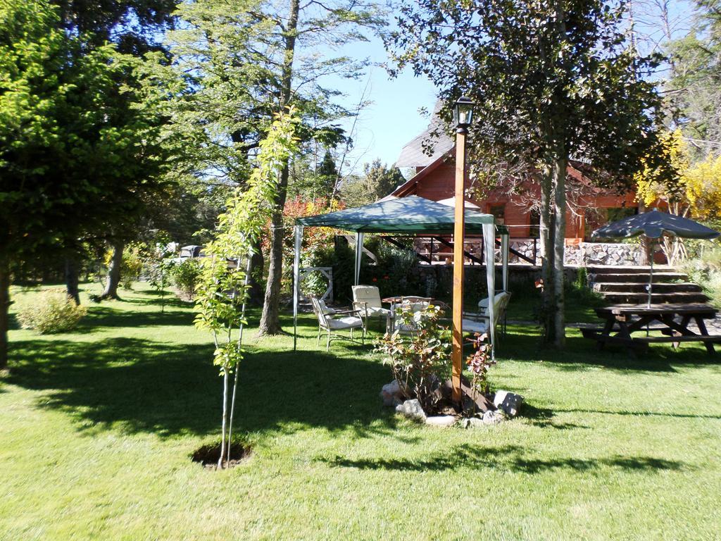 Hosteria Bajo Cero Villa La Angostura Exterior photo