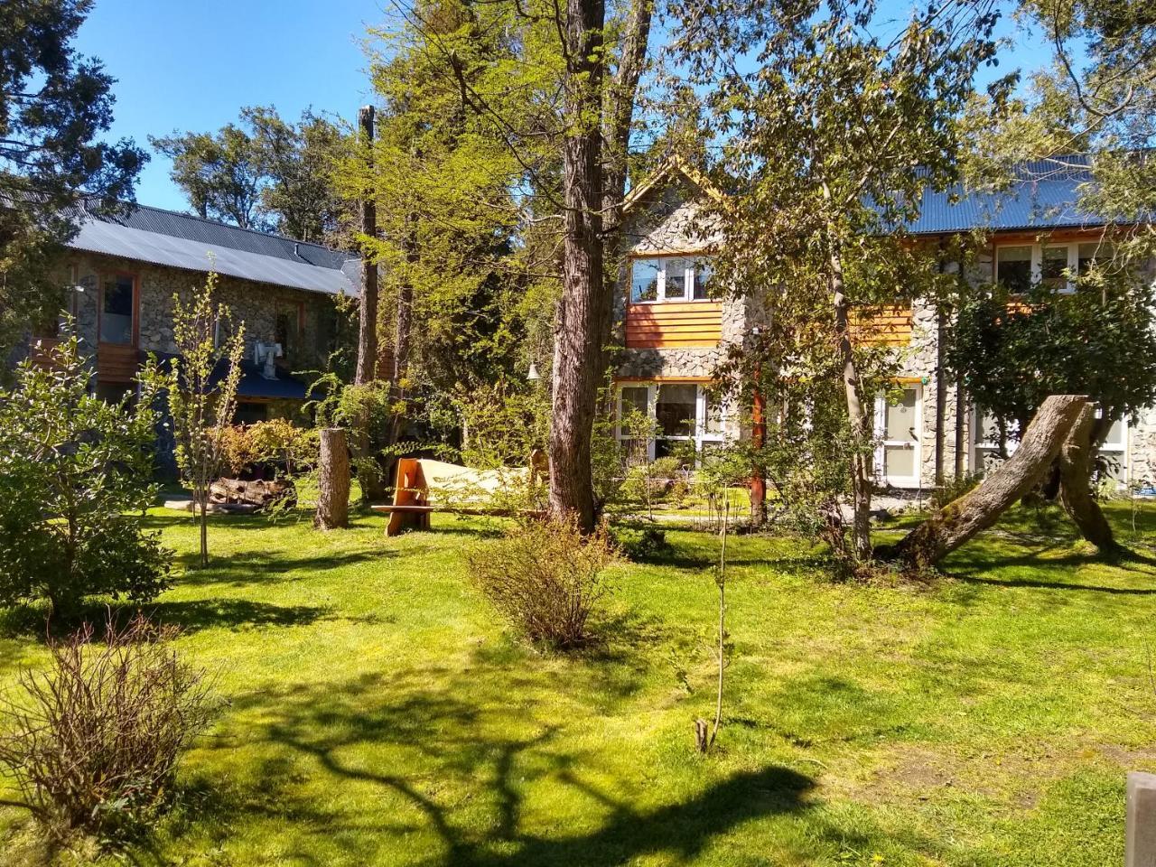Hosteria Bajo Cero Villa La Angostura Exterior photo